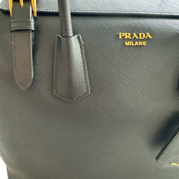 PRADA BLACK LEATHER SAFFIANO TOTE BAG GOLD ACCENTS - Picture 4 of 14